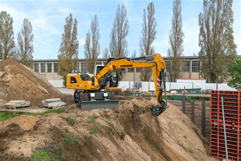 using mini excavator on a slope|how to use excavators on slopes.